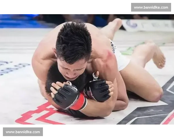 计县对决杨建平巅峰一战全程回放力量技巧正面碰撞解析精彩瞬间